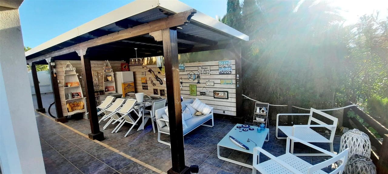 5 sovrum Villa till salu i La Manga del Mar Menor - 685 000 € (Ref: 9953811)