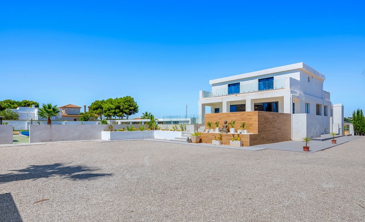 8 quarto Quinta/Casa Rural para venda em Los Montesinos com piscina garagem - 1 400 000 € (Ref: 9953834)