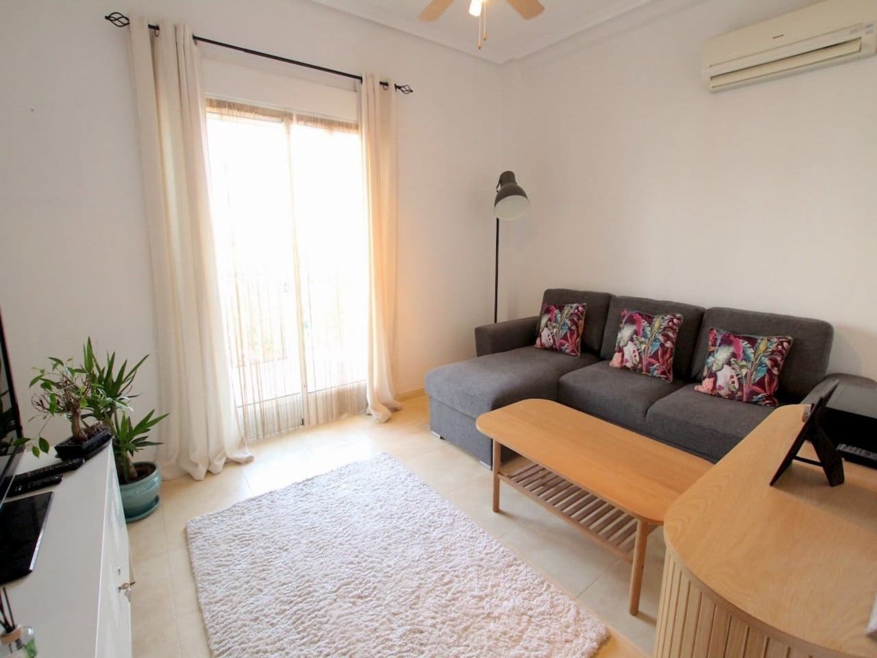 Chalet de 5 habitaciones en Ciudad Quesada en venta con piscina - 525.000 € (Ref: 9954810)