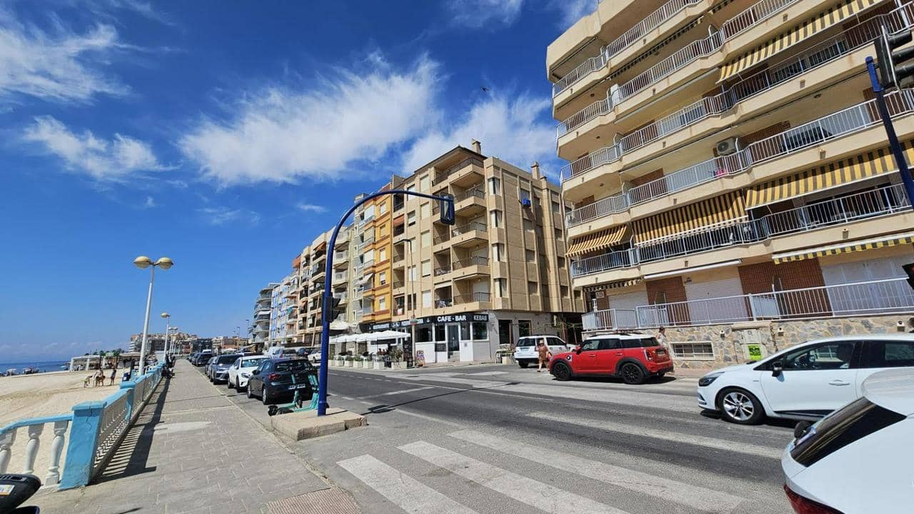 2 chambre Appartement à vendre à Torrevieja - 157 900 € (Ref: 9954815)