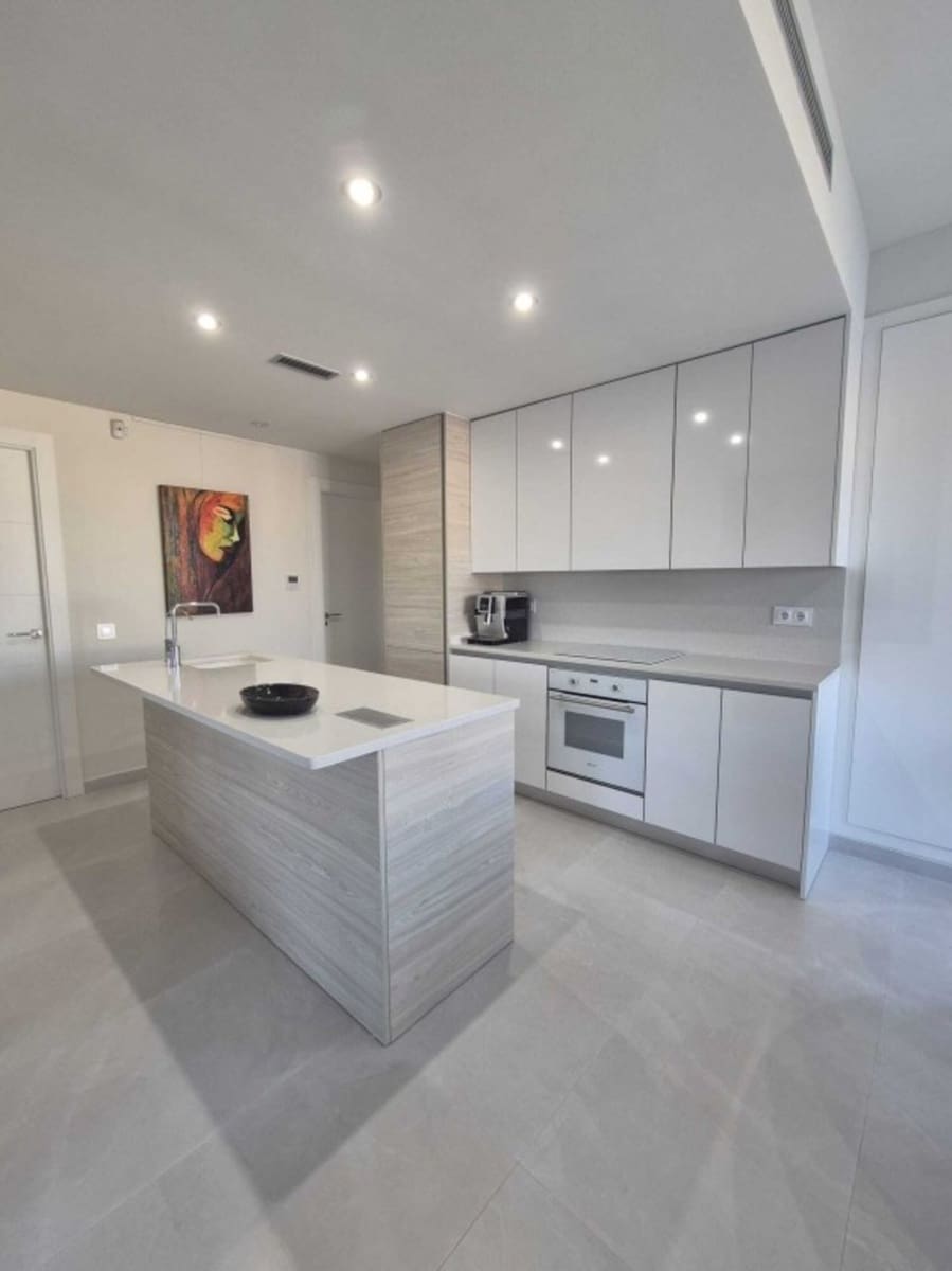 3 soveværelse Villa til salg i San Miguel de Salinas - € 795.000 (Ref: 9954820)