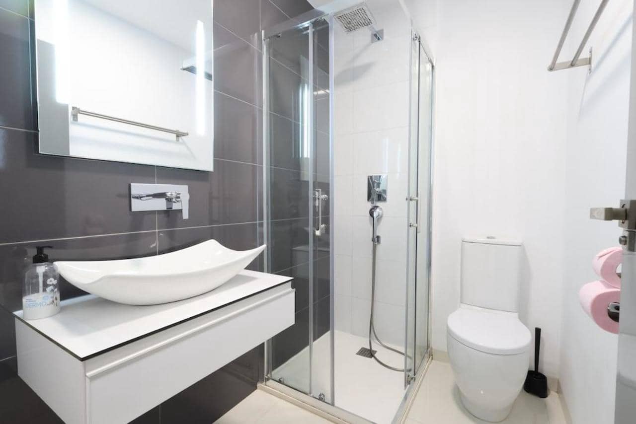 Apartamento de 2 habitaciones en Pilar de la Horadada en venta con piscina - 259.500 € (Ref: 9954823)