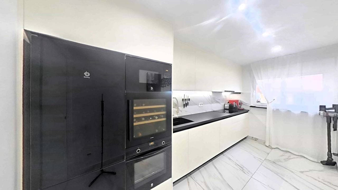 2 Zimmer Apartment zu verkaufen in San Pedro del Pinatar mit Pool Garage - 257.000 € (Ref: 9962235)