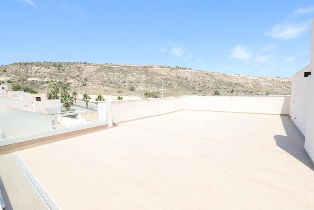 3 quarto Penthouse para venda em Algorfa com garagem - 325 000 € (Ref: 9962240)