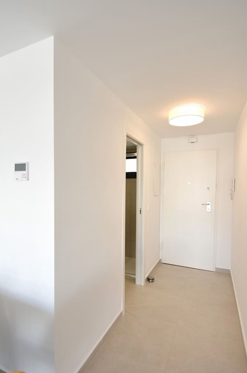 2 bedroom Apartment for sale in Villamartin - € 287,000 (Ref: 9962241)