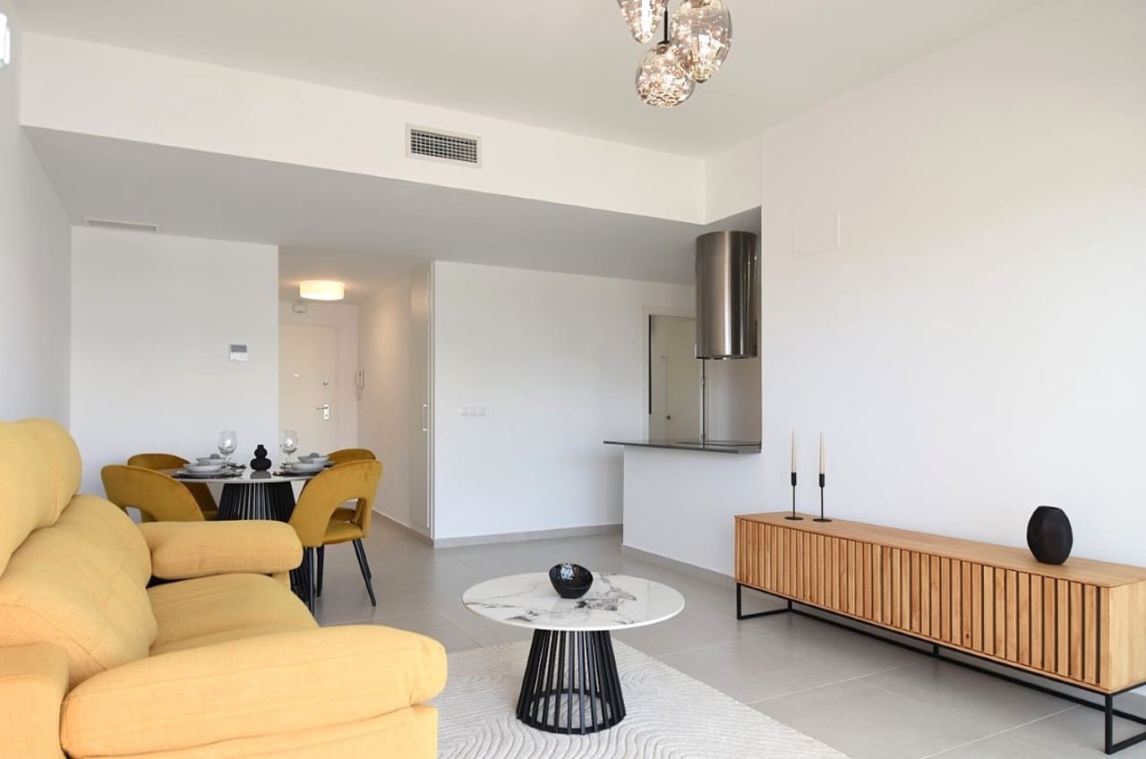 2 bedroom Apartment for sale in Villamartin - € 287,000 (Ref: 9962241)