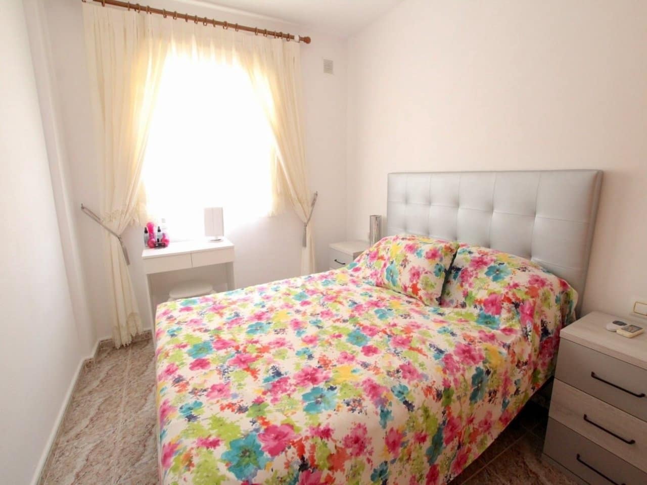 Apartamento de 2 habitaciones en Villamartin en venta con piscina - 145.000 € (Ref: 9964804)