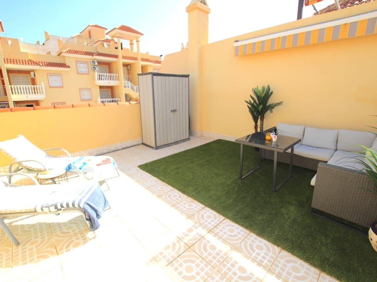Apartamento de 2 habitaciones en Villamartin en venta con piscina - 145.000 € (Ref: 9964804)