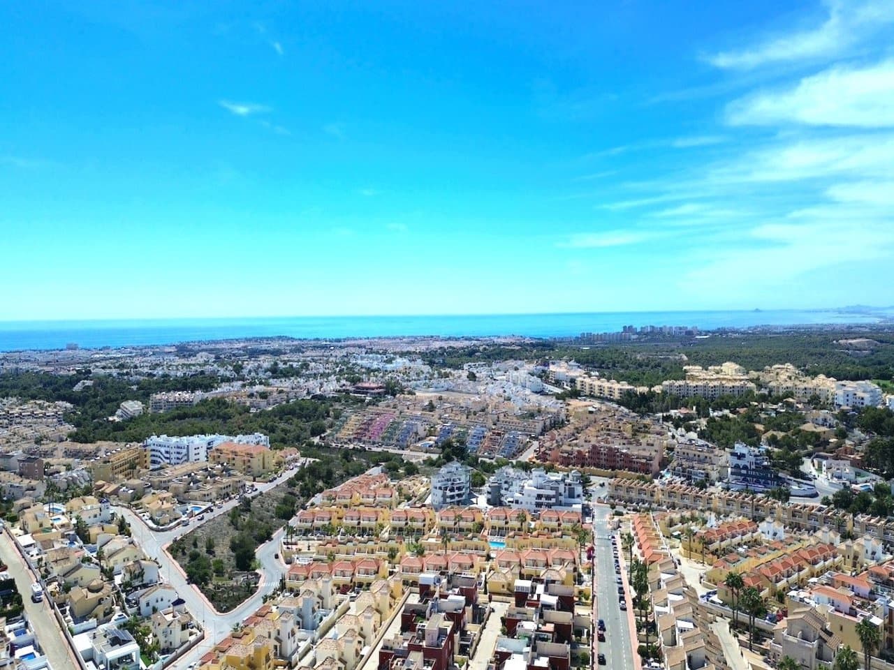 Apartamento de 2 habitaciones en Villamartin en venta con piscina - 145.000 € (Ref: 9964804)