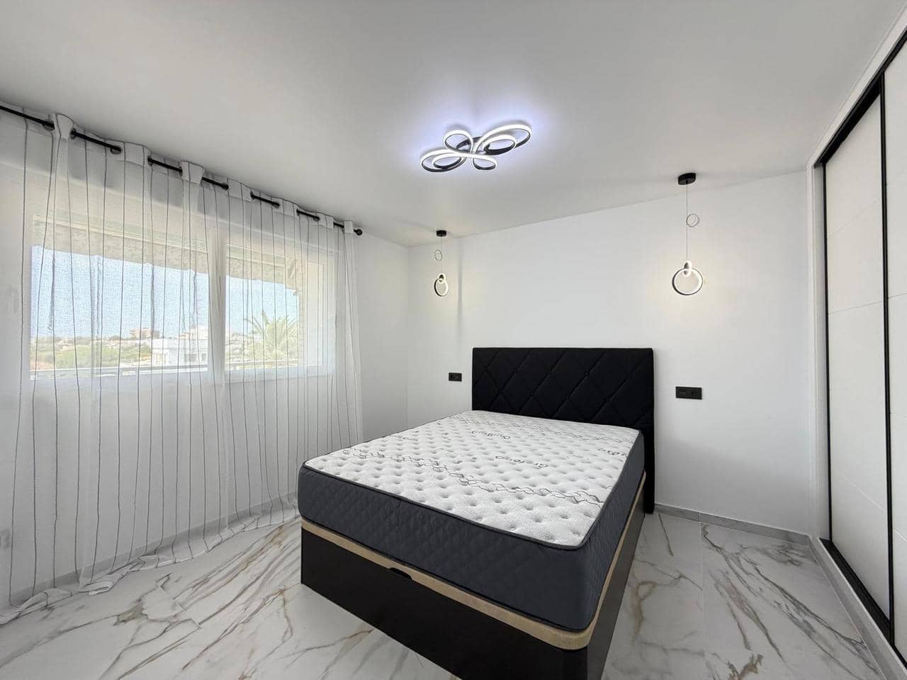 1 bedroom Apartment for sale in Orihuela Costa - € 190,000 (Ref: 9964808)