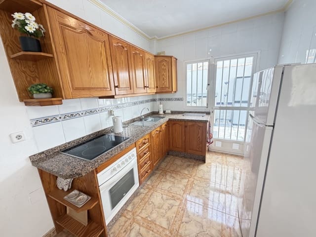 2 soverom Leilighet til salgs i La Zenia, Orihuela med svømmebasseng - € 199 999 (Ref: 9967287)