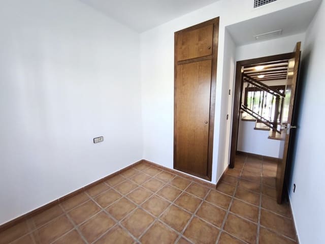 Chalet de 3 habitaciones en Algorfa en venta con piscina - 235.000 € (Ref: 9967288)