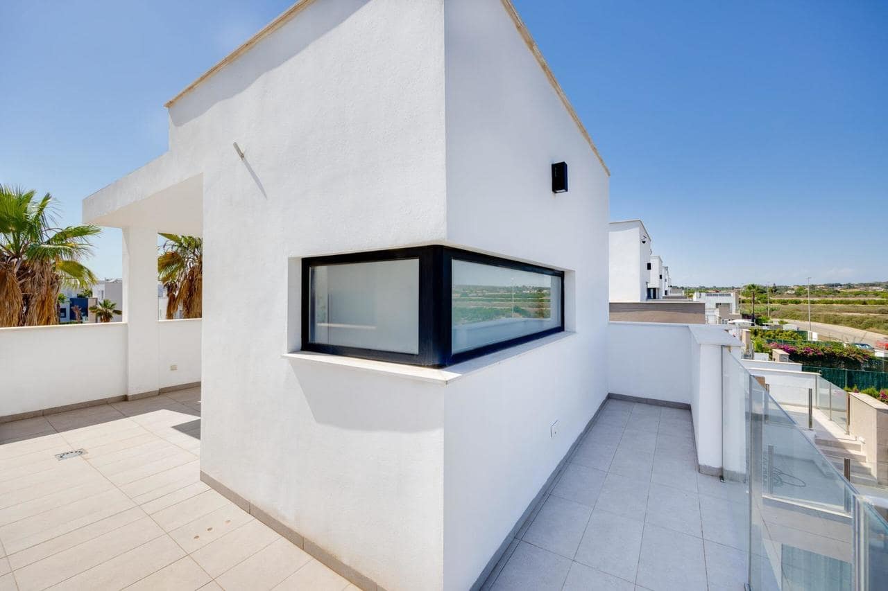 3 bedroom Villa for sale in Guardamar del Segura with pool garage - € 450,000 (Ref: 9968104)