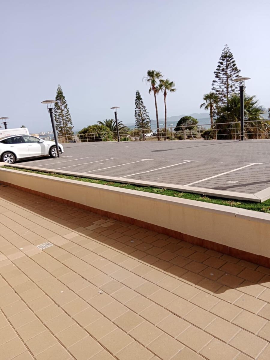 2 makuuhuone Huoneisto myytävänä paikassa La Manga del Mar Menor mukana uima-altaan - 225 000 € (Ref: 9969323)