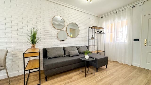 2 sypialnia Dom na sprzedaż w Dehesa de Campoamor, Orihuela z basenem garażem - 255 000 € (Ref: 9972926)