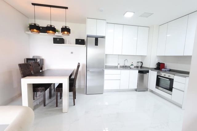 3 soveværelse Lejlighed til salg i Dehesa de Campoamor, Orihuela med swimmingpool garage - € 335.000 (Ref: 9972932)