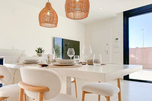 Chalet de 2 habitaciones en Santiago de la Ribera, San Javier en venta con piscina garaje - 499.000 € (Ref: 9972935)