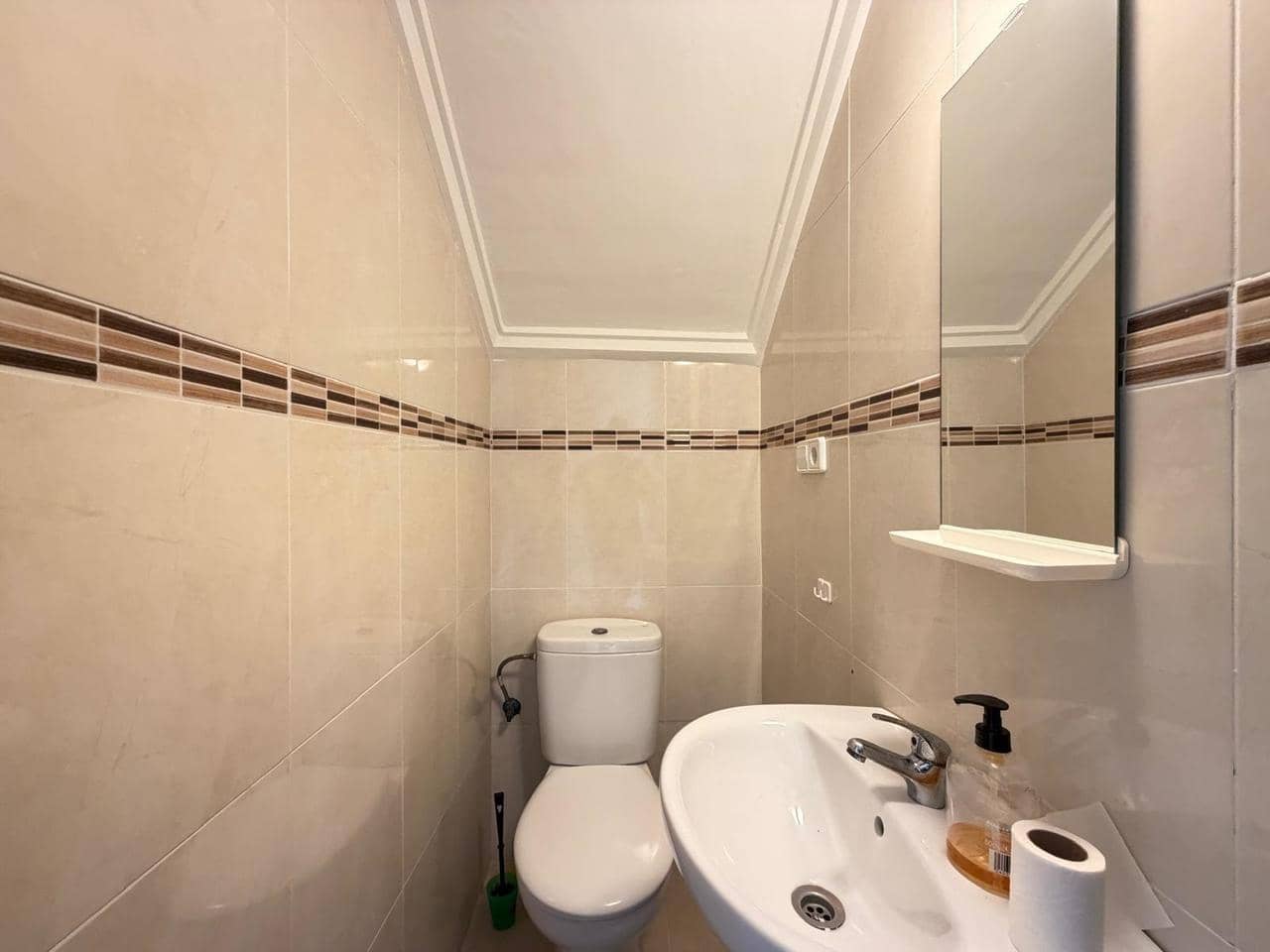 2 bedroom Townhouse for sale in Rojales with pool - € 189,000 (Ref: 9974921)