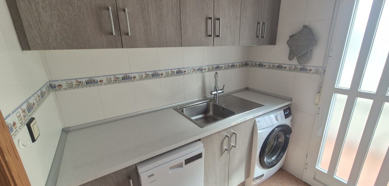 Casa de 3 habitaciones en Orihuela Costa en venta - 225.000 € (Ref: 9976860)