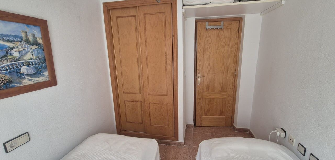 Casa de 3 habitaciones en Orihuela Costa en venta - 225.000 € (Ref: 9976860)