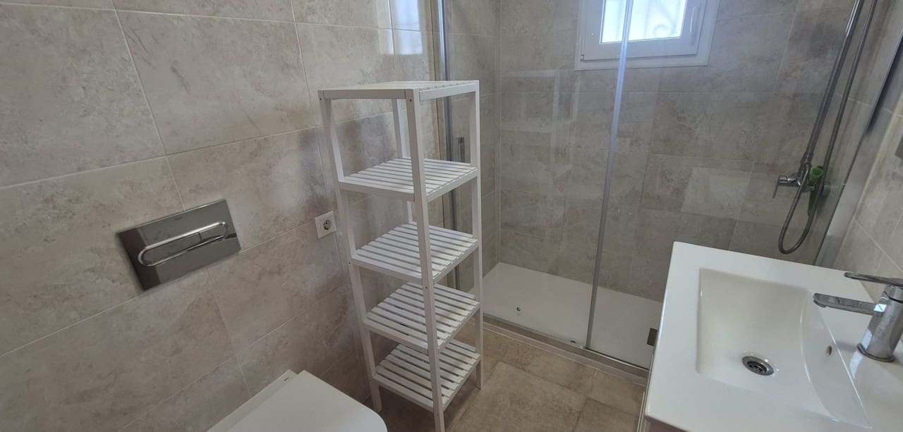 Casa de 3 habitaciones en Orihuela Costa en venta - 225.000 € (Ref: 9976860)