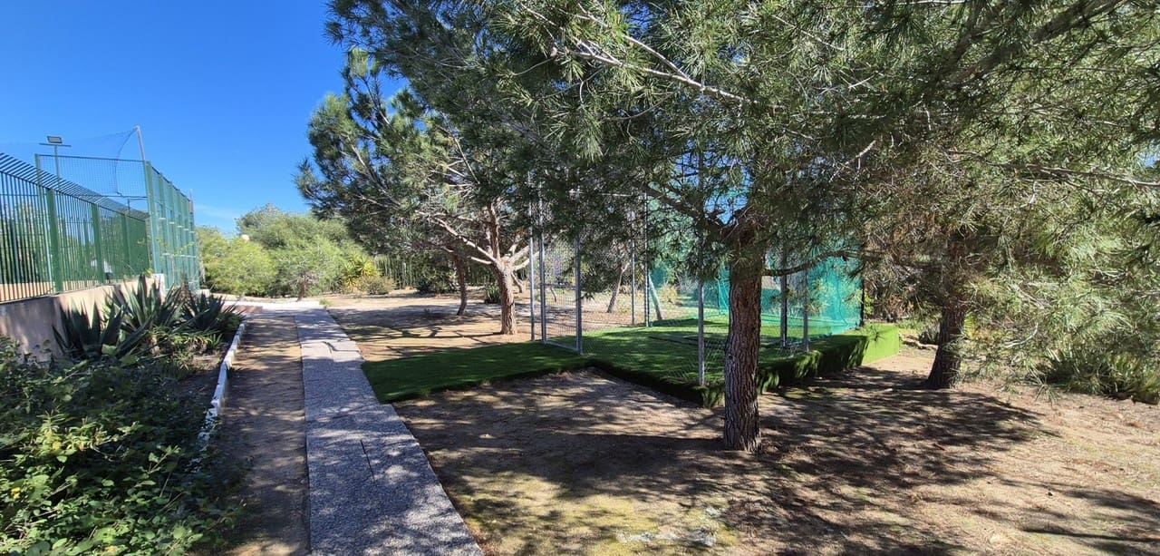 Casa de 3 habitaciones en Orihuela Costa en venta - 225.000 € (Ref: 9976860)