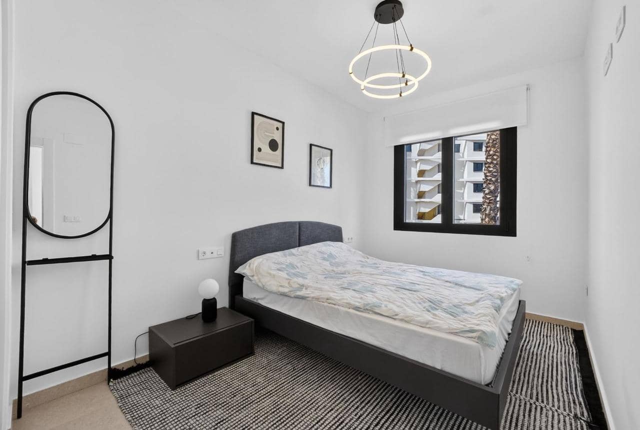 3 soveværelse Villa til salg i Guardamar del Segura med swimmingpool - € 445.000 (Ref: 9976863)
