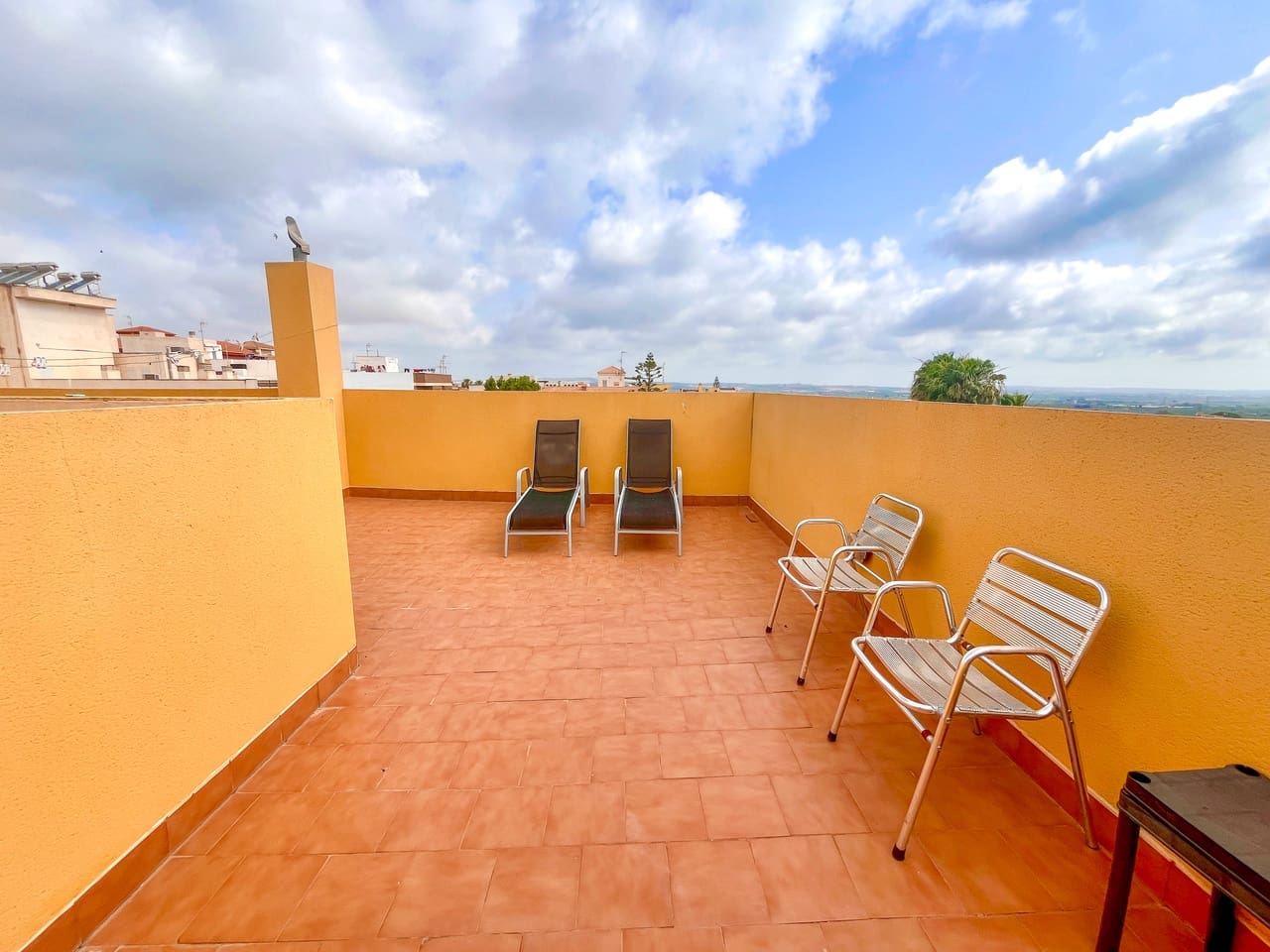 5 soverom Leilighet til salgs i San Miguel de Salinas med garasje - € 269 999 (Ref: 9978425)