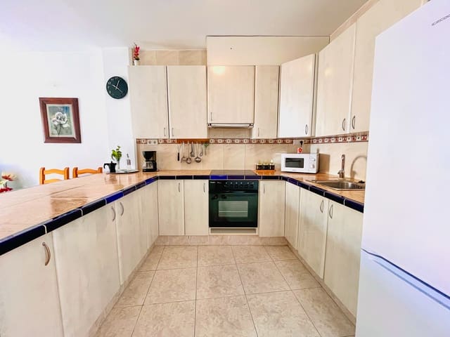 5 soverom Leilighet til salgs i San Miguel de Salinas med garasje - € 269 999 (Ref: 9978425)