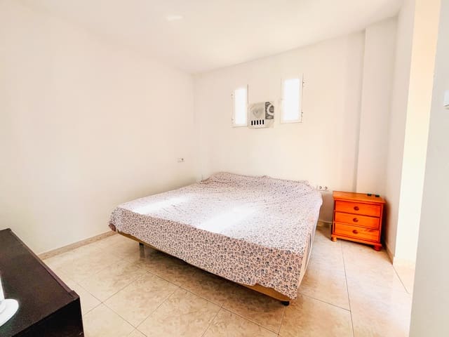 5 soverom Leilighet til salgs i San Miguel de Salinas med garasje - € 269 999 (Ref: 9978425)