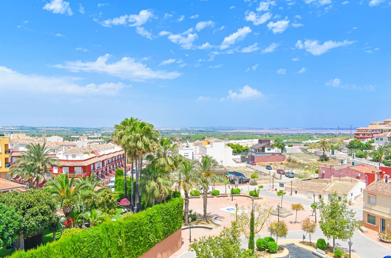 5 soverom Leilighet til salgs i San Miguel de Salinas med garasje - € 269 999 (Ref: 9978425)