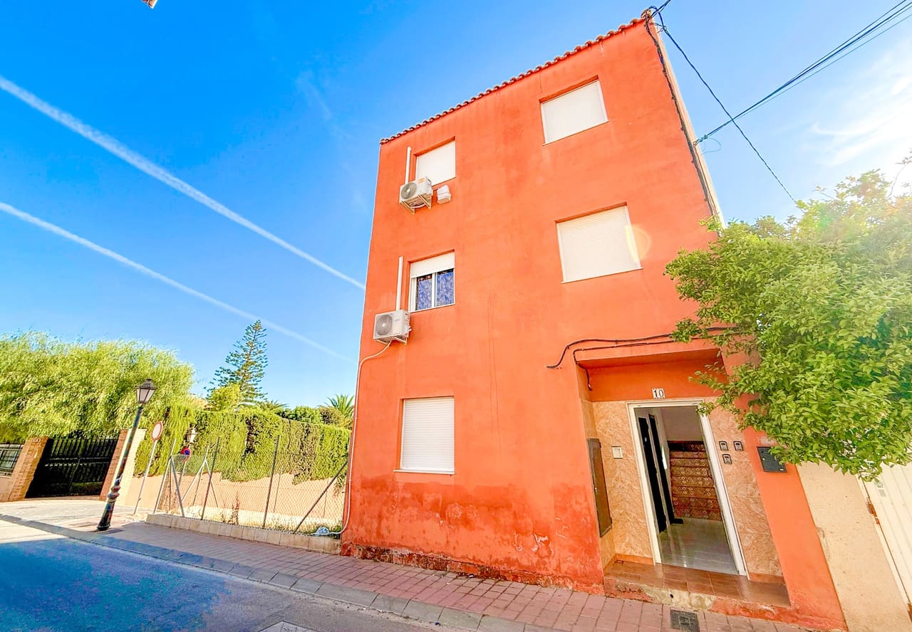 5 soverom Leilighet til salgs i San Miguel de Salinas med garasje - € 269 999 (Ref: 9978425)