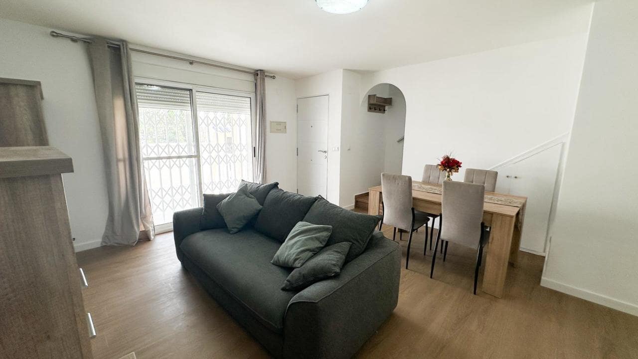 3 soveværelse Lejlighed til salg i San Miguel de Salinas med swimmingpool garage - € 268.900 (Ref: 9978429)
