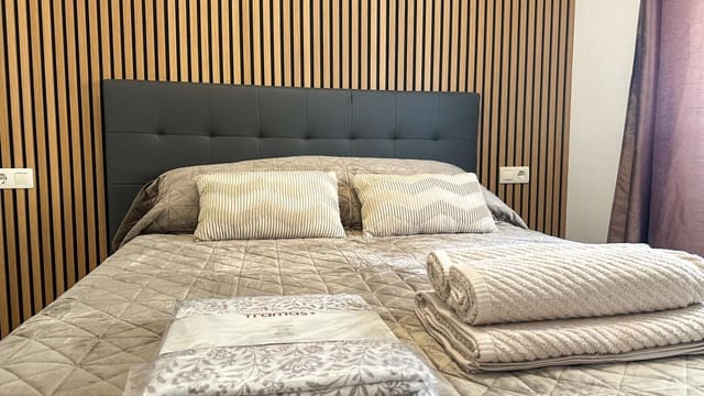 3 soveværelse Lejlighed til salg i San Miguel de Salinas med swimmingpool garage - € 268.900 (Ref: 9978429)