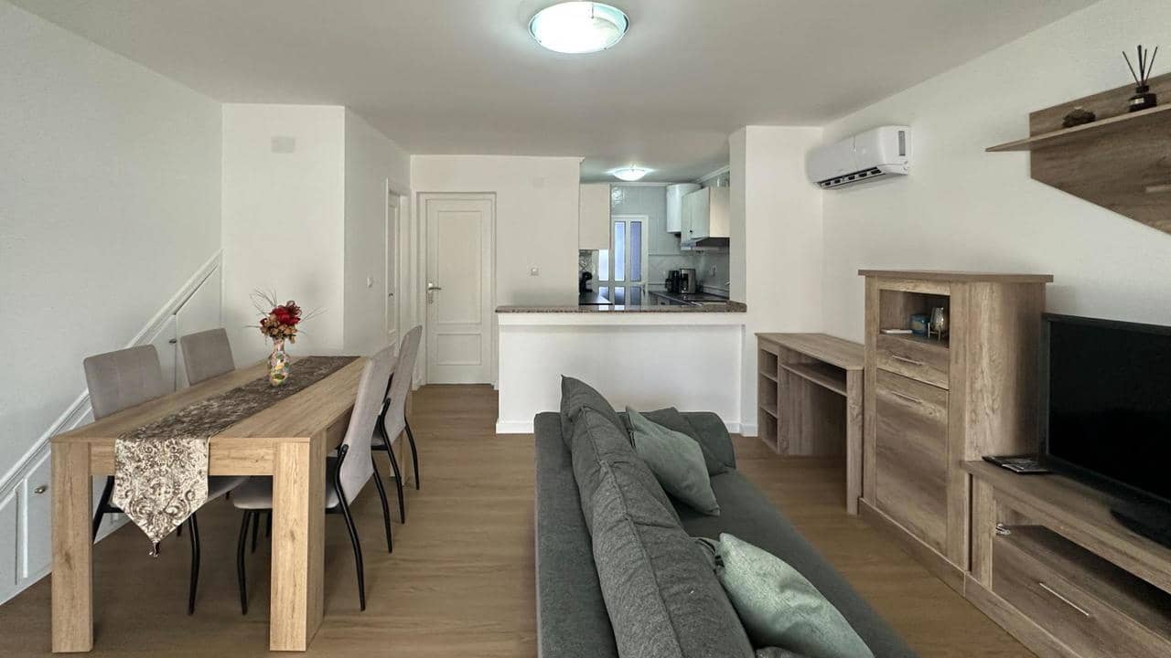 3 soveværelse Lejlighed til salg i San Miguel de Salinas med swimmingpool garage - € 268.900 (Ref: 9978429)