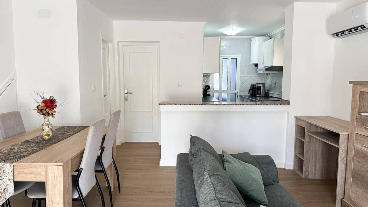 3 soveværelse Lejlighed til salg i San Miguel de Salinas med swimmingpool garage - € 268.900 (Ref: 9978429)