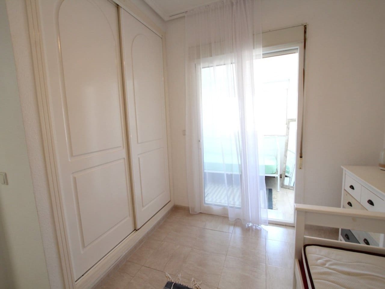 Casa de 2 habitaciones en Benijófar en venta - 185.000 € (Ref: 9978430)