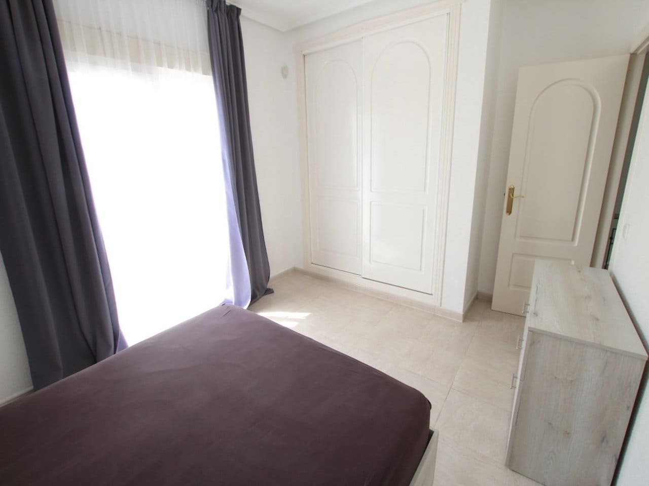 Casa de 2 habitaciones en Benijófar en venta - 185.000 € (Ref: 9978430)