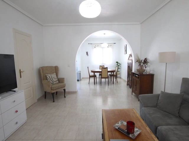 Casa de 2 habitaciones en Benijófar en venta - 185.000 € (Ref: 9978430)
