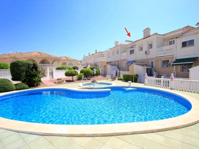 Casa de 2 habitaciones en Benijófar en venta - 185.000 € (Ref: 9978430)