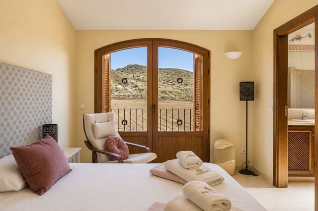 4 bedroom Villa for sale in Atamaría, Cartagena - € 540,000 (Ref: 9980220)