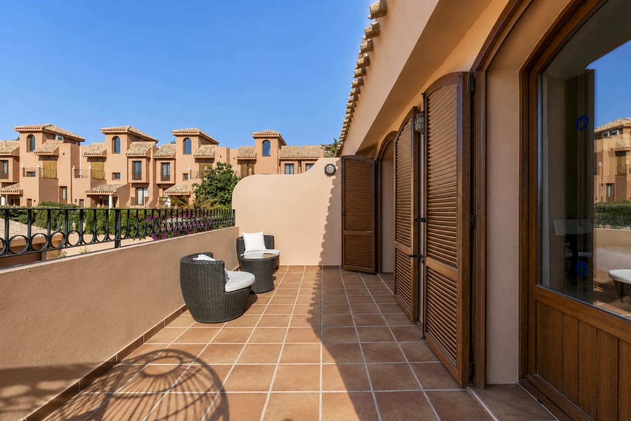 4 bedroom Villa for sale in Atamaria - € 540,000 (Ref: 9980220)