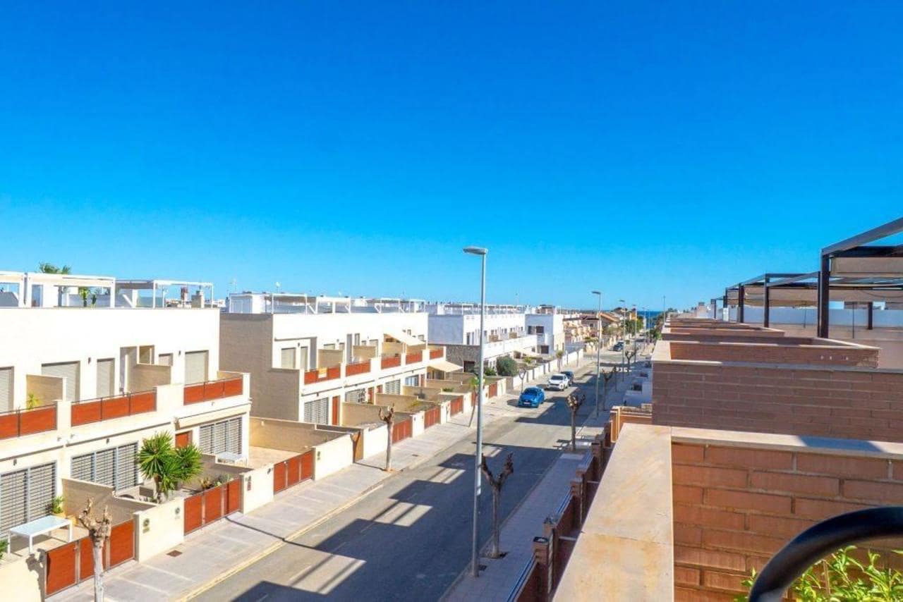 2 makuuhuone Kattohuoneisto myytävänä paikassa Pilar de la Horadada - 259 000 € (Ref: 9986471)