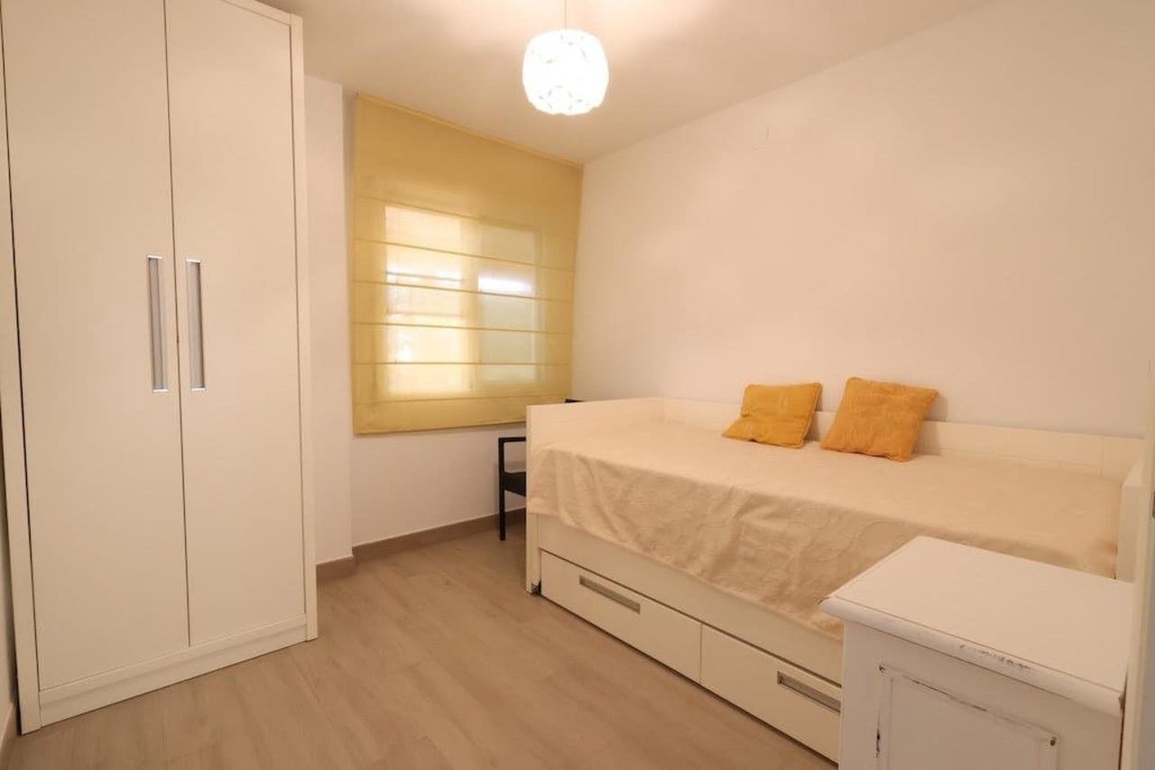 3 soverom Leilighet til salgs i Orihuela Costa med garasje - € 305 000 (Ref: 9986477)
