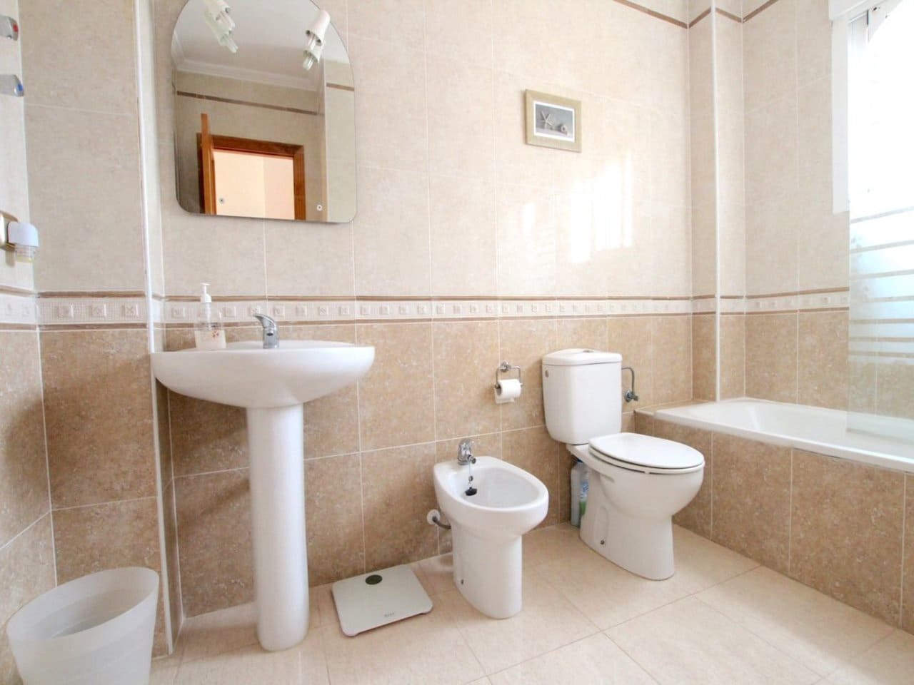 Casa de 3 habitaciones en Cabo Roig en venta - 229.000 € (Ref: 9986480)