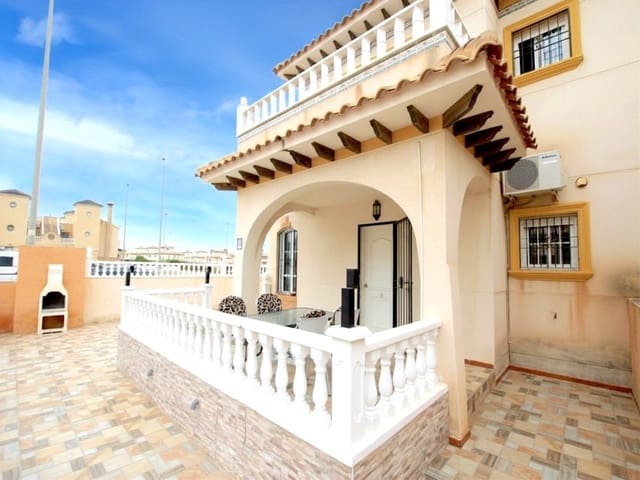 Casa de 3 habitaciones en Cabo Roig, Orihuela en venta - 229.000 € (Ref: 9986480)