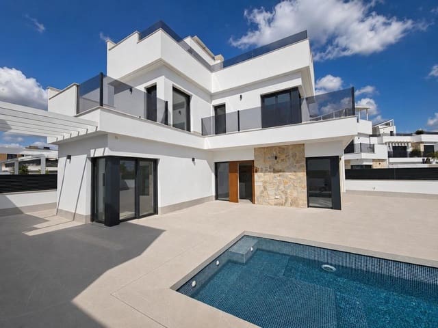 6 bedroom Villa for sale in Torre-Pacheco with pool garage - € 675,000 (Ref: 9990306)