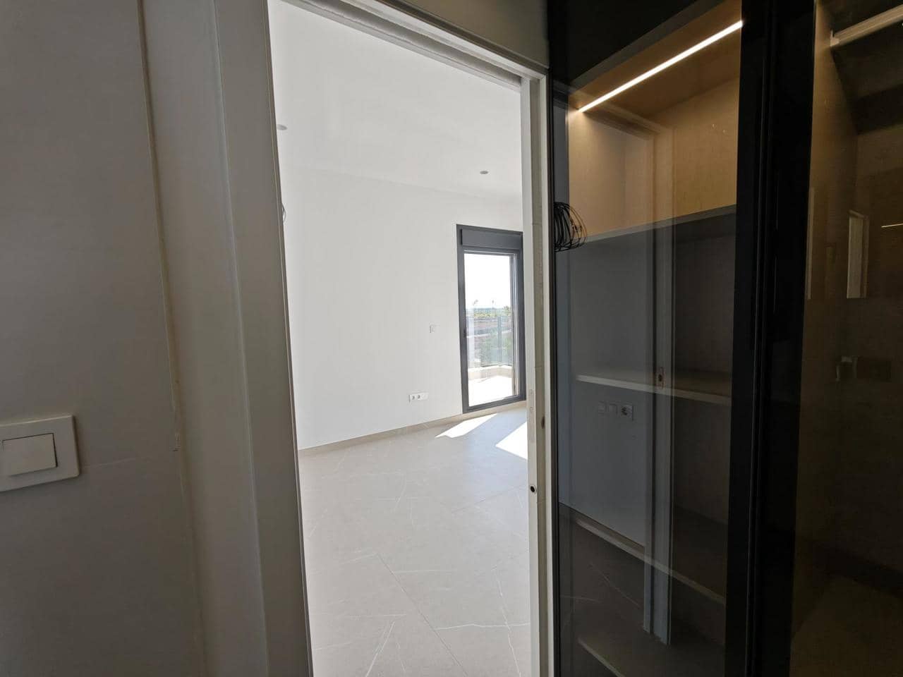 6 sypialnia Willa na sprzedaż w Los Alcazares z basenem - 675 000 € (Ref: 9990306)