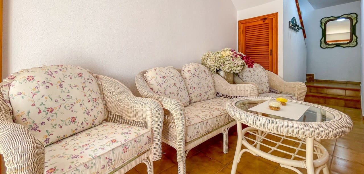 2 soverom Hus til salgs i Orihuela Costa - € 249 000 (Ref: 9993876)