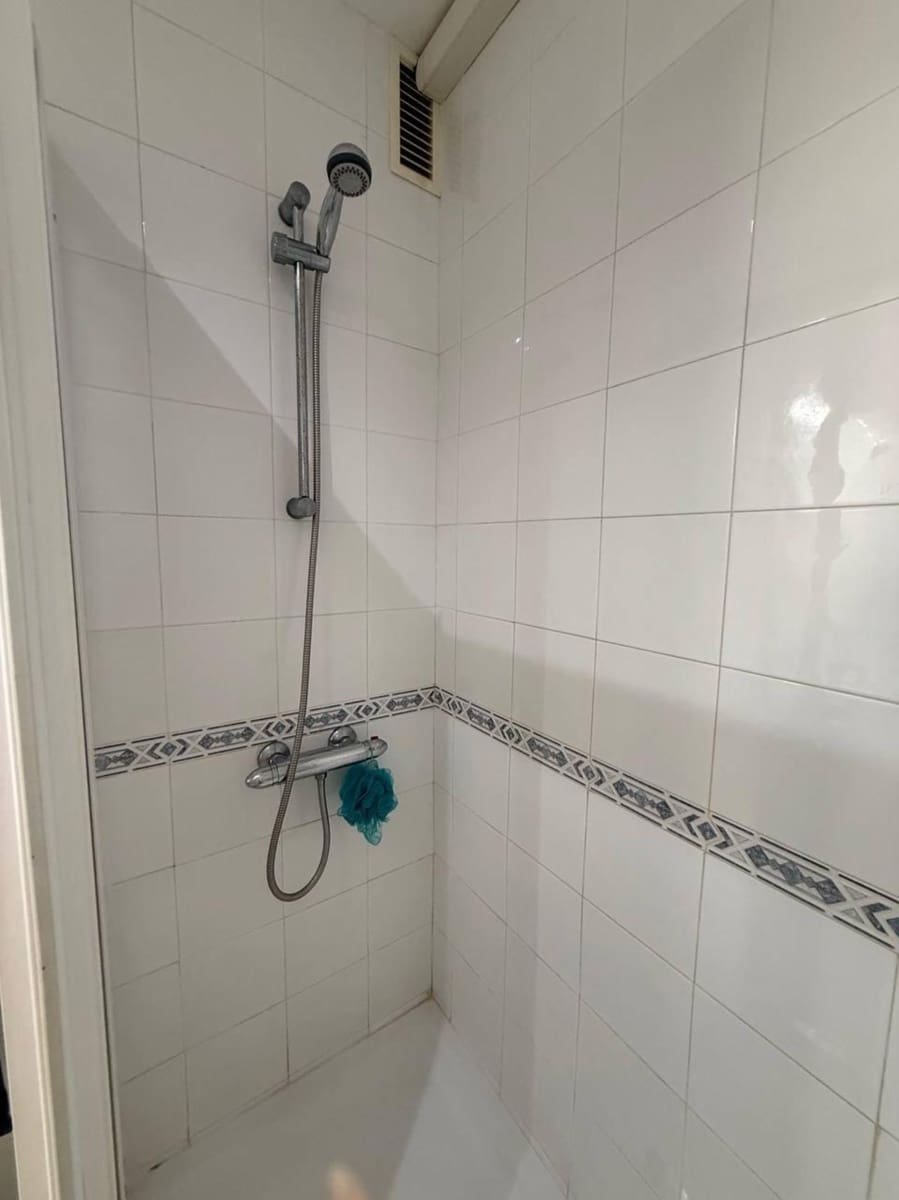 2 sovrum Lägenhet till salu i Orihuela Costa med pool - 295 000 € (Ref: 9993877)